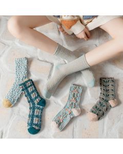 Women Vintage Pink Floral Patterned Cute Ruffle Cotton Ankle Socks 5 Pairs breathable, and comfortable to wear all day long