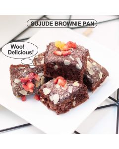 Brownie Pan with Dividers Nonstick Baking Pan for All Edge Brownies with Removable Divider, 2 in 1 Cake Pan + Brownie Baking Tray with 18 Pre-Cut Molds, Non-Toxic Oven/Dishwasher Safe