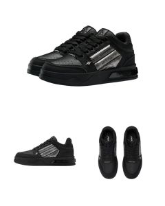 Black Metal Star Skate Shoes for Men Women, Black Purple Contrast Sole Platform Sneakers, Vintage Streetwear Mid Top Casual Walking Shoes AU Women Size 7.5