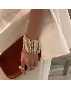 Trendy Pearl Tassel Bracelet – Multi-Layer Chunky Beaded Stretch Wristband for Women, Stylish Glamour Jewelry Gift