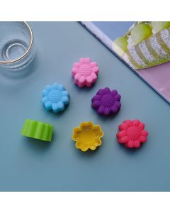 12Pcs Chocolate Molds Daisy Shaped Reusable Silicone Baking Molds for Home Kitchen Bakery