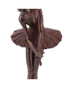 Ballet Dancer Statue Exquisite Resin Ballet Dancer Figurines for Desk Bookshelf Dinning Table Decoration