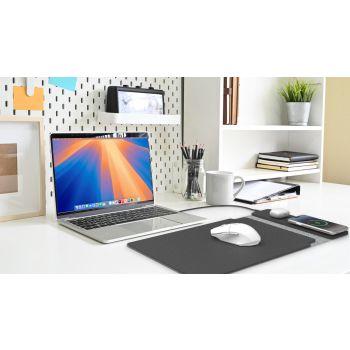 Laser Wireless Charging Laptop Sleeve Up to 16 Inch Black