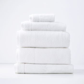 Aireys 650 GSM Zero Twist 5 Piece Bath Towel by Renee Taylor