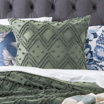 Medallion Sage Cotton Vintage Washed Tufted Super King Quilt Cover set by Park Avenue