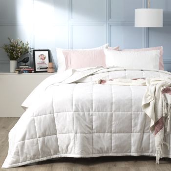 Josephine 500 TC Cotton Jacquard White Comforter Set by Ddecor Home