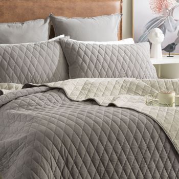 Diamante Vintage Stone Washed Cotton Reversible Quilted Charcoal Coverlet Set by Renee Taylor Super King