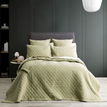 Cavallo Stone Washed French Linen Quilted Bed Jade Coverlet Set by Renee Taylor Super King