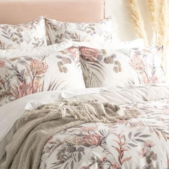 300 TC Waratah Cotton Reversible Frost Quilt Cover Sets by Renee Taylor