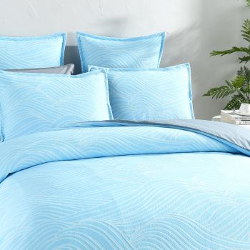 Oscillate Jacquard Sky Quilt Cover Set by Renee Taylor