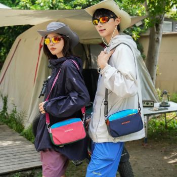 Dopamine Color-Blocked Cross-Body Bag Travel Bag Trendy Bag Color-Blocking - Navy - Size routine