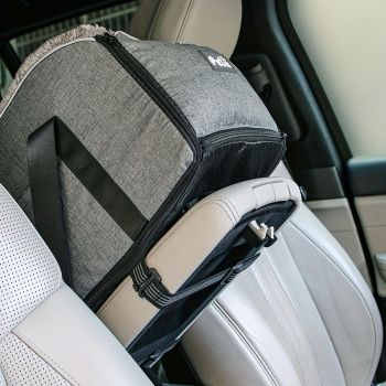 dog car seat, pet travel safety, dog comfort car seat, secure dog seat, Australian pet travel, durable dog car seat, plush dog car seat, easy clean dog seat