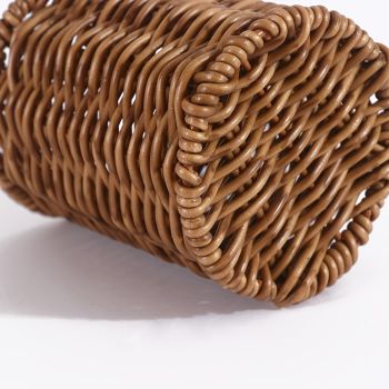 **Japanese Tableware Storage and Drying Basket: Slip-Resistant and Mold-Proof Bottom, Dual Use for Dining and Kitchen, a Simple and Tidy New Storage Choice**