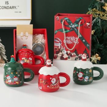 Christmas mug, ceramic mug, mug with lid and spoon, Santa Claus mug, festive decor, Christmas gift, Australian gift, holiday mug - Colors are random. - Size Umbrella