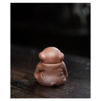 Handcrafted Purple Clay Chinese Kung Fu Tea Accessories Pet Small Lazy Dog, Zisha Tea Pet Meditative Dog Ornaments, Lazy Sleepy Puppy Sculpture Crafts for Decoration