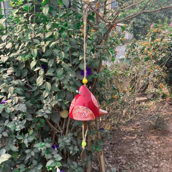 Bird Song Bell Wind Chime, Windchimes for Rustic Music Garden Backyard Church Decoration Porch Outside Outdoor Festival Memorial Gift (Red，12*11*9cm)