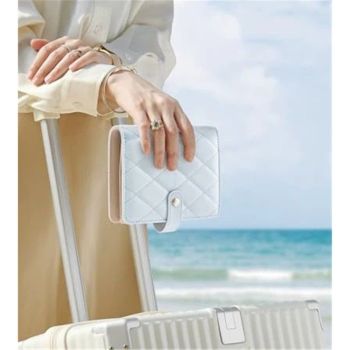 Travel Jewelry Case,Portable Jewelry Organizer Box, Scratch-Proof Jewelry Storage for Rings, Necklaces, Earrings,Gifts for Traveler Women Girls-Baby Blue(does not include jewelry)