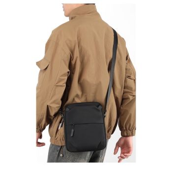 Crossbody bag for men, Small messenger bag with zipper and adjustable shoulder strap, Slim Shoulder Bag with Pocket, Black