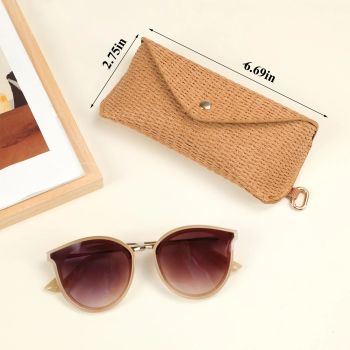 2pcs Sunglasses Case Hard Shell Glasses Eyeglass Travel Pouch Women Men Eyewear Organizer Holder with Clip（apricot）