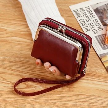 Vintage Leather Mini Bag, classic kiss-lock closure, multi-layer compartment storage, lightweight and portable, perfect for commuting and going out, an exquisite and elegant choice.(white)