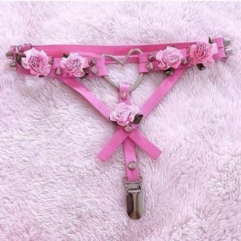 House Of Dasein Rose Heart Garter Lingerie Women - Pink - Garter