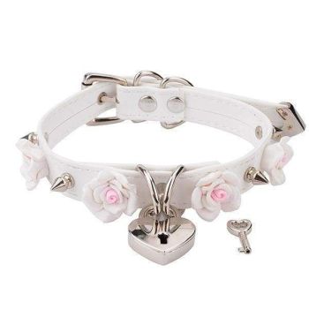 Veile Studios Golden Heart Locket Collar - White Silver