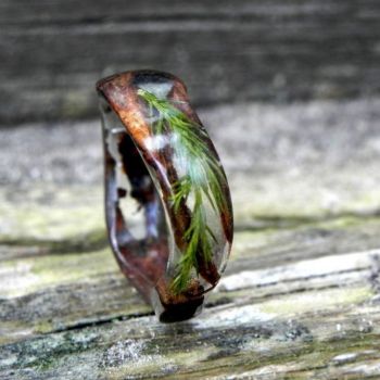 1PC Natural Forest Ring – Wooden Ring for Men & Women, Resin Juniper Wood Ring, Curved Wood Ring for Men