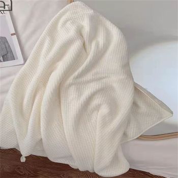 Coral Velvet Bath Towel Water Absorption Bathing Body Towel Pure Color for Bathroom Hotel Beige