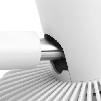 3 Speed USB Desktop Oscillating Fan 5 Blade Gentle Wind Small Personal Desk Fan with Automatic Moving Head White
