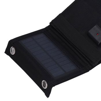 7.5W Solar Panel Kit Portable 5 Folding Solar Charger Bag with Carabiners for Mobile Phone Car Ship