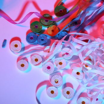 Streamer Popper Hand Throw Paper Cracker 30 Stripes Confetti Decor for Party Home Pull Ring Colorful