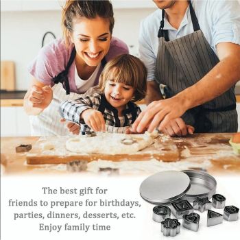 24pcs Metal Biscuit Cutters Set Food Grade BPA Free Stainless Steel Biscuit Molds for Biscuits Chocolate Cake