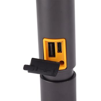 LED Flashlight Rechargeable IPX4 Waterproof 1000lm Battery Capacity Display Flashlight for Outdoor