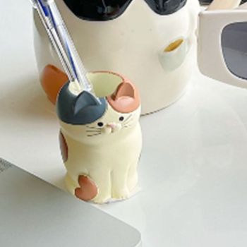 Cat Ornament Multifunctional Phone Tablet Glasses Pen Holder Desk Decoration for Home Squat Tri Colored Cat