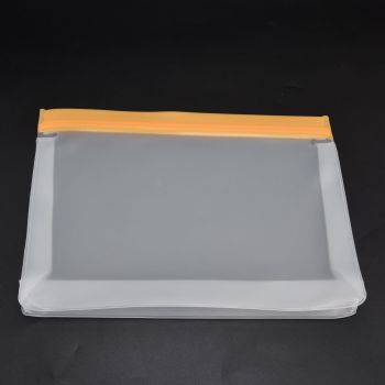Silicone Bags Environmentally Friendly Leakproof Reusable Food Vegetables Storage Bags for HomeOrange Large