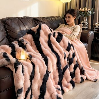 Class A Rabbit Fur Blanket Thickened Blanket Warm Blanket Home Decor Blanket - Pink - Size S  150-200cm