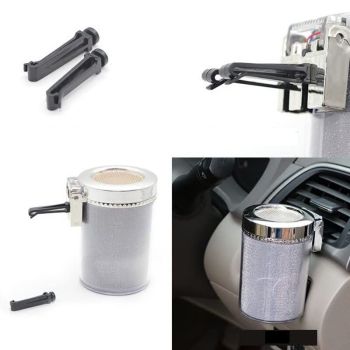 Car Ashtray, Auto Ashtray With LED Light, Mini Car Trash Can, Portable Ashtray with Lid Suitable for Most Vehicles