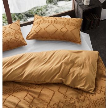 Cleverpolly 100% Premium Microfibre Tufted Standard Pillowcases - Set of 2 Luxurious Standard Pillow Cover with Elegant Design - Caramel