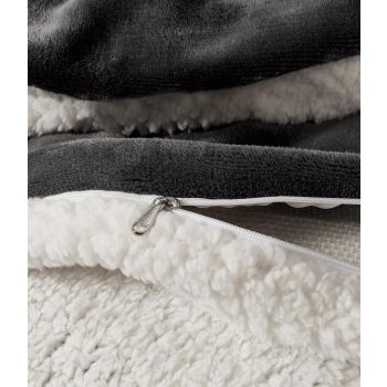 Teddy Sherpa Twin-Pack Standard Pillowcases - Soft Reversible Velvet & Sherpa Cushion Covers - Machine Washable with Zipper Closure -  48x73cm - Charcoal