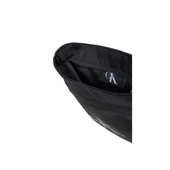 Calvin Klein Jeans Men's Black Recycled Polyester Messenger Bag - One Size
