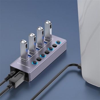 7-Port Usb 3.0 Hub With Independent Switch