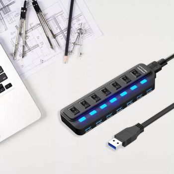 7-Port Usb 3.0 Hub With Independent Switching