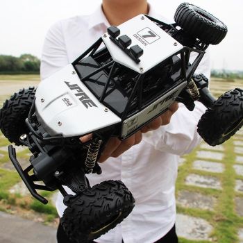 Off-road Climbing Car with 2.4ghz Remote Control and Double Motors - Black