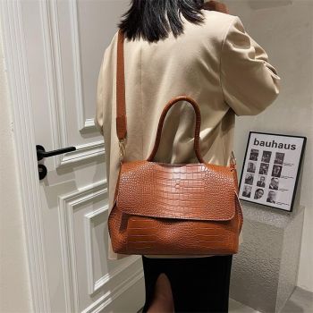 Stylish Winter Crossbody Tote For Women - Coffee