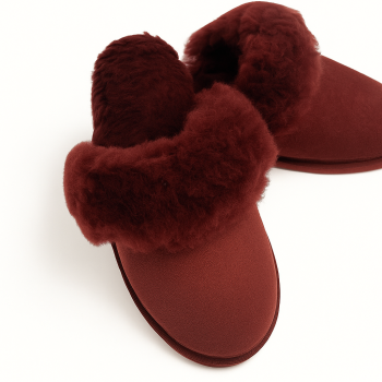 Sheepskin Wool Womens Slippers Scuffs Slip On Winter Ugg Slippers in Burgundy/Red - 9
