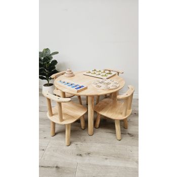 A Round table and 4 chairs