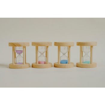 Wooden sand timers Set of 4