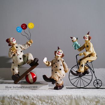 Vintage Circus Clown Figurines - Retro Balloon and Bicycle Ornaments