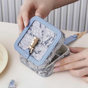 Blue Portable Vintage Embossed Jewelry Box - Flip-Top Necklace, Ring, and Earring Organizer with Elegant Design(The Jewelry is a prop for the photo shoot and is not included)