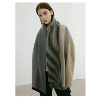 Green Luxury Striped Suede-Feel Scarf - Soft and Warm for All Seasons